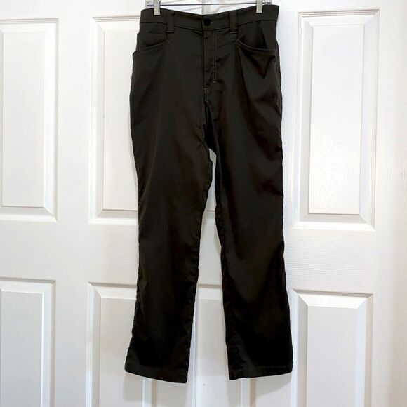 Wrangler Men's Gray Cargo Straight Legs Pants - Picture 5 of 5